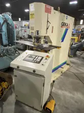 Geka PUMA 110/E-500 Punch w/ Semi-Paxy