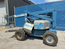 GENIE 500 LBS BOOM LIFT  -  BOOM Z-30/20HD