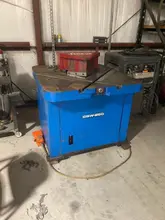 9.84" X 9.84" X 10 GA AMADA CSW 250 HYDRAULIC NOTCHER. STOCK # 0105021