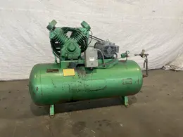 10 HP DAYTON SPEEDAIRE PISTON TYPE AIR COMPRESSOR. STOCK # 1054922