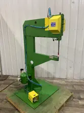 THE CLINCHER AIR CAM CLINCHING  MACHINE: STOCK #81156