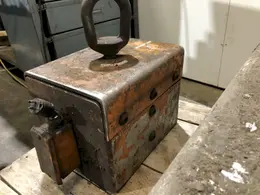 1000 LBS PERMADUR MODEL TP-1000 LIFTING MAGNET: STOCK 15716