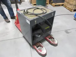 Aget #520 Dustkop &amp; Mistkop Dust Collector Recirculating 4" Inlet- Auction Item