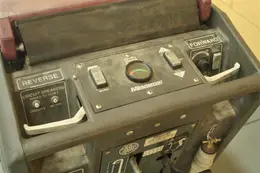 MINUTEMAN POWERBOSS 26 FLOOR SCRUBBER: 56238