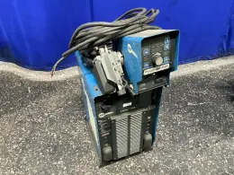 Miller  450 A Welder  - Axcess 450