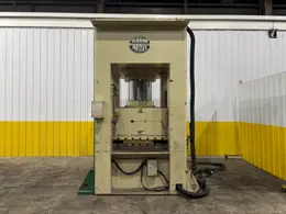 660 TON SUTHERLAND MODEL #HD1 HYDRAULIC 4 POST GUIDED RAM PRESS 15" STROKE: YOBRO #24088