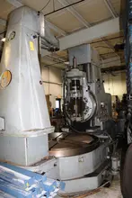 Wuhan WY3J Vertical Gear Hobber, 1970 – Tailstock