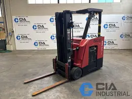 2015 - 3,500 LB. RAYMOND MODEL 425-C35TT STAND-UP ELECTRIC FORKLIFT