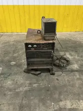 600 AMP LINCOLN MODEL DC-600 WELDER: YOBRO #26006
