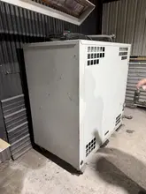10 HP FLUID CHILLERPT1000-CBP-FF-YSTR CHILLER UNIT(NEW IN 2021). STOCK # 0549126