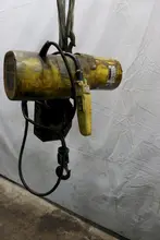 1/4 TON BUDGIT ELECTRIC CHAIN HOIST : STOCK #11989