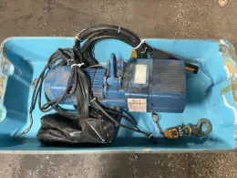 DEMAG CRANES &amp; COMPONENTS 550 LBS ELECTRIC HOIST  -  DKUN 2-250 V2 F4