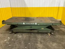 108' X 48" HYDRAULIC LIFT TABLE: STOCK #23555