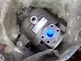 BOSCH 2000 PSI HYDRAULIC PUMP  -  6925750 / PSV-PSCF-20HRM-66