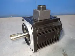 OMRON 0.9 KW AC SERVO MOTOR  -  R88M-K90010F-BS2