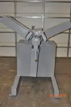 6000 LB x 12" FEED LEASE UNCOILER NON-MOTORIZED Stock # 14547