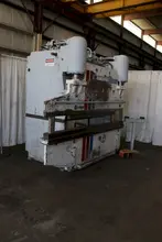 225 TON X 10' PACIFIC HYDRAULIC PRESS BRAKE: STOCK #76324