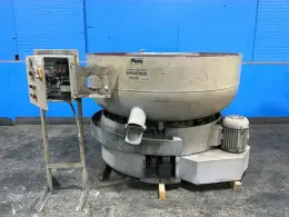 ROTO-FINISH 22 CUBIC FEET EXTENDED RANGE SERIES SPIRATRON VIBRATORY FINISHER  -  ER-1822