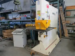 120 Ton Geka Hydraulic Single End Punch w/ CNC X-Y Positioning Table Model PUMA 110 H30 Semi PAXY