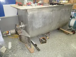 35 Cubic foot  Stainless Steel Double Ribbon Blender – 3/8″ thick Ribbons, 260 gallon Tank