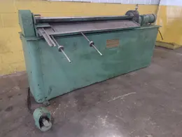 60" BROWN AND BOGGS MODEL 265 PIPE ROLLER AND CRIMPER: STOCK #17018