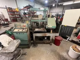 17" X 10" WELLS W-10-2A AUTOMATIC BAND SAW STOCK# 3905