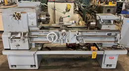 18" x 42" Cincinnati Tray-Top Lathe, 980 RPM, Chucks, 3 HP