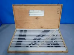 STARRETT 1"-24" INSIDE MICROMETER SET W/CASE