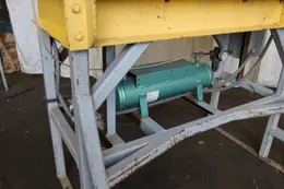 ROLL PULLER: STOCK #71000