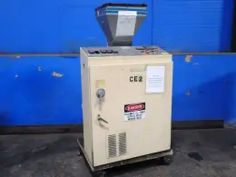 NOVATEC 18" X 18" X 21" EXTRUDER