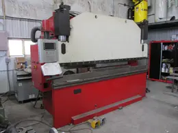 110 Ton x 10′ Darley EHP 110–31/25 Hydraulic Press Brake, 1984 – Retrofit 2014