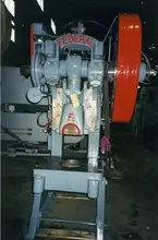 70 TON FEDERAL # 6 OPEN BACK INCLINABLE SINGLE CRANK PRESS
