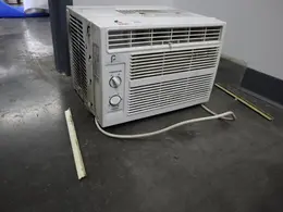 Perfect Air Window Air Conditioner Model SPMC5000- Auction Item