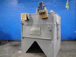 65" X 65" X 24" BLAST CABINET