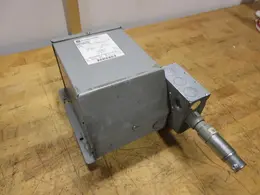 General Electric: 9T51B0132 2Kva  Buck Booster Transformer 1ph 120/240v- Auction Item
