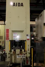 630 TON AIDA KNUCKLE JOINT PRESS