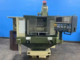 MAKINO MILLING MACHINE CO., LTD. 18”X32” TABLE CNC VERTICAL MACHINING CENTER  -  SNC64-A5