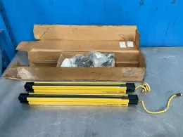 BANNER SAFETY LIGHT CURTAIN KIT  -  SLLP40-560-P88