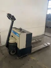 4,000 LB. CROWN 40GPW-4-14 ELECTRIC WALK-BEHIND PALLET JACK. STOCK # 0680124