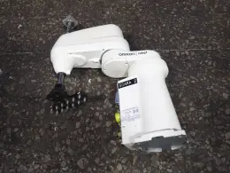 OMRON ADEPT INDUSTRIAL ROBOT   -  COBRA 350