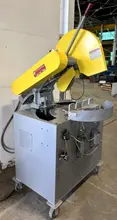 20"/22" Everett Abrasive Saw 20 DM 22, Double Miter, Air Vise, 10 HP
