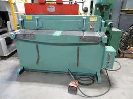 16 Ga x 52" Wysong Hydraulic Power Shear Model H52-16