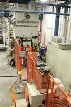 220 Ton Manzoni E200 2MR/SL 200 Floor Mounted CNC HS Stamping Press, 2003- Siemens, Decoiler, Straightener