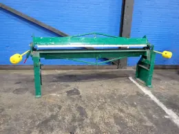 NATIONAL SHEET METAL MACHINES INC 16 GAUGE / 97" SHEET METAL BRAKE  -  N9616