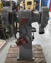 CINCINNATI GPTA 107 DUAL HEAD GRINDER 440V 3PH  2 HP 1750 RPM USED