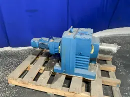 SEW 1 HP GEAR DRIVE   -  R147R77DRE80M4BE1HR