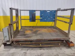 1,000 LB AMERICAN LIFTS MODEL T1-60-040 ELECTRIC PLAFORM LIFT: STOCK #20584