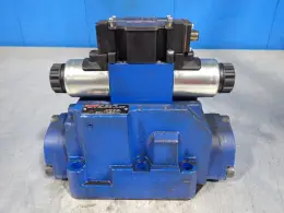 REXROTH DIRECTIONAL SPOOL VALVE  -  R900974860