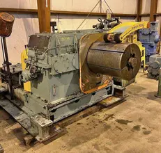 20,000# x 28" Waterbury Reversing Recoiler