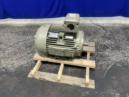 40 HP MOTOR   -  5KS324SAA1037